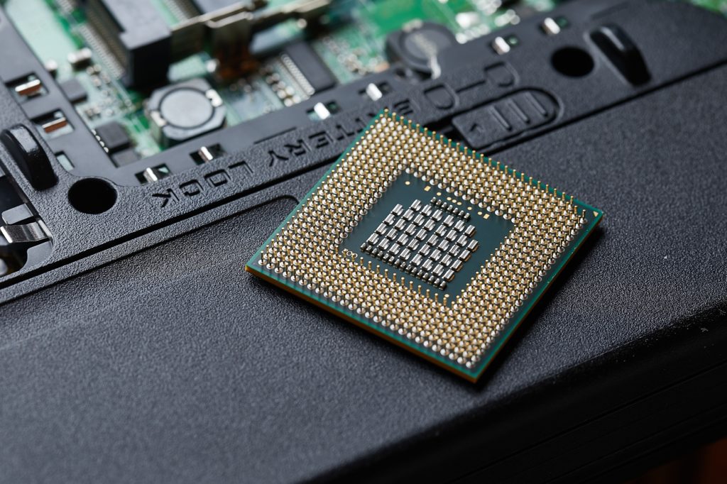 CPU