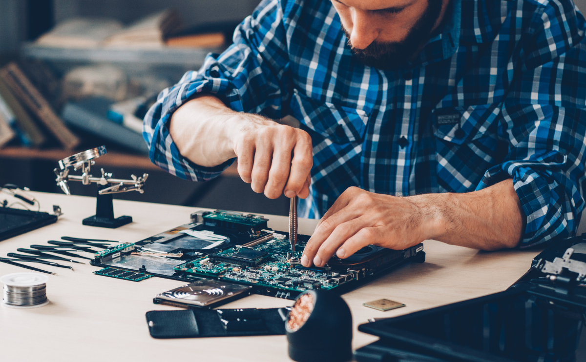 Computer Data Recovery: Why So Expensive? (All the Info)