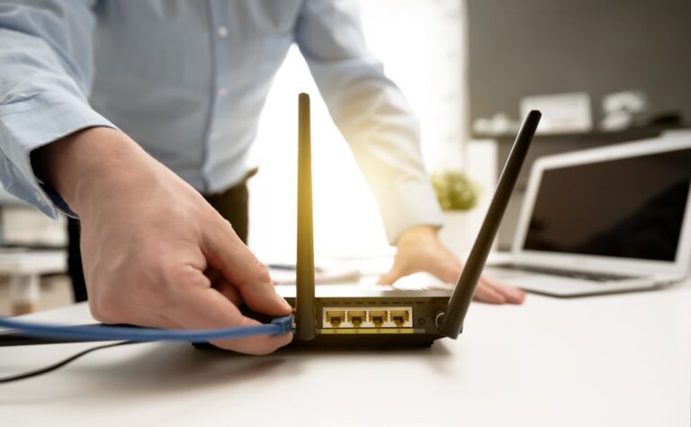 Wi-Fi Router Without a Coaxial/Ethernet Cable: How to? - Tech With Tech
