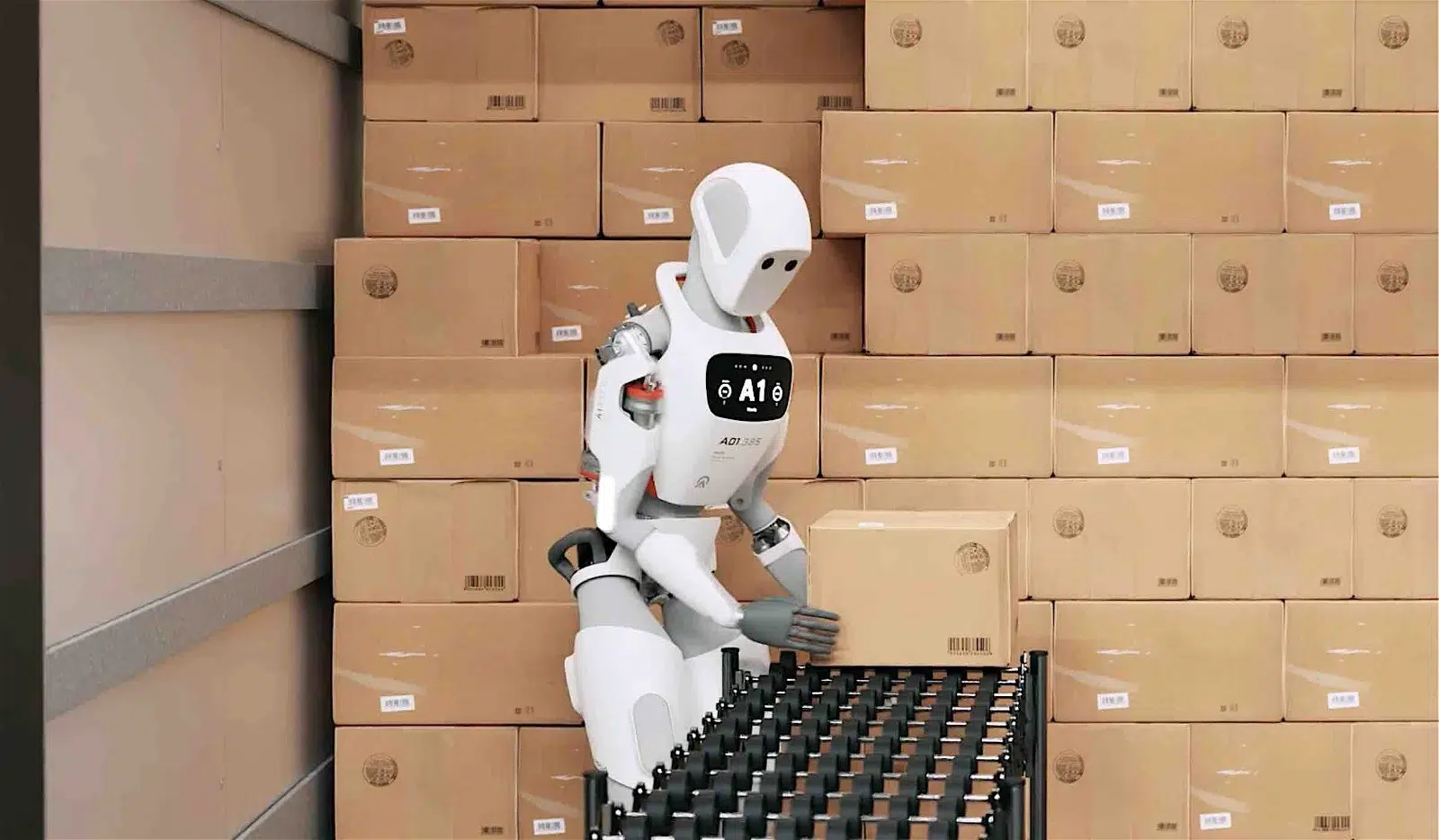 Apptronik has unveiled Apollo, a humanoid robot designed to work alongside humans in warehouses.