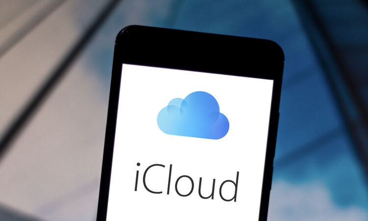 Icloud logo on iphone, one of the best ways to expand and optimize storage on an iphone.