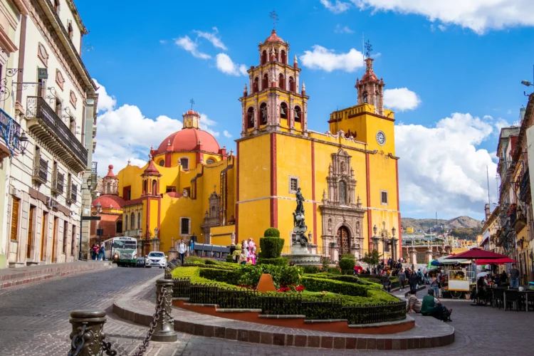 Basilica of Our Lady of Guanajuato and Plaza de la Paz, Guanajuato City Mexico